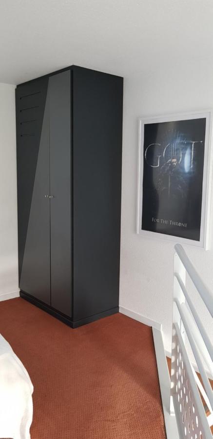 Appartement Cinema Aux Portes Du Futuroscope Chasseneuil-du-Poitou Exterior foto
